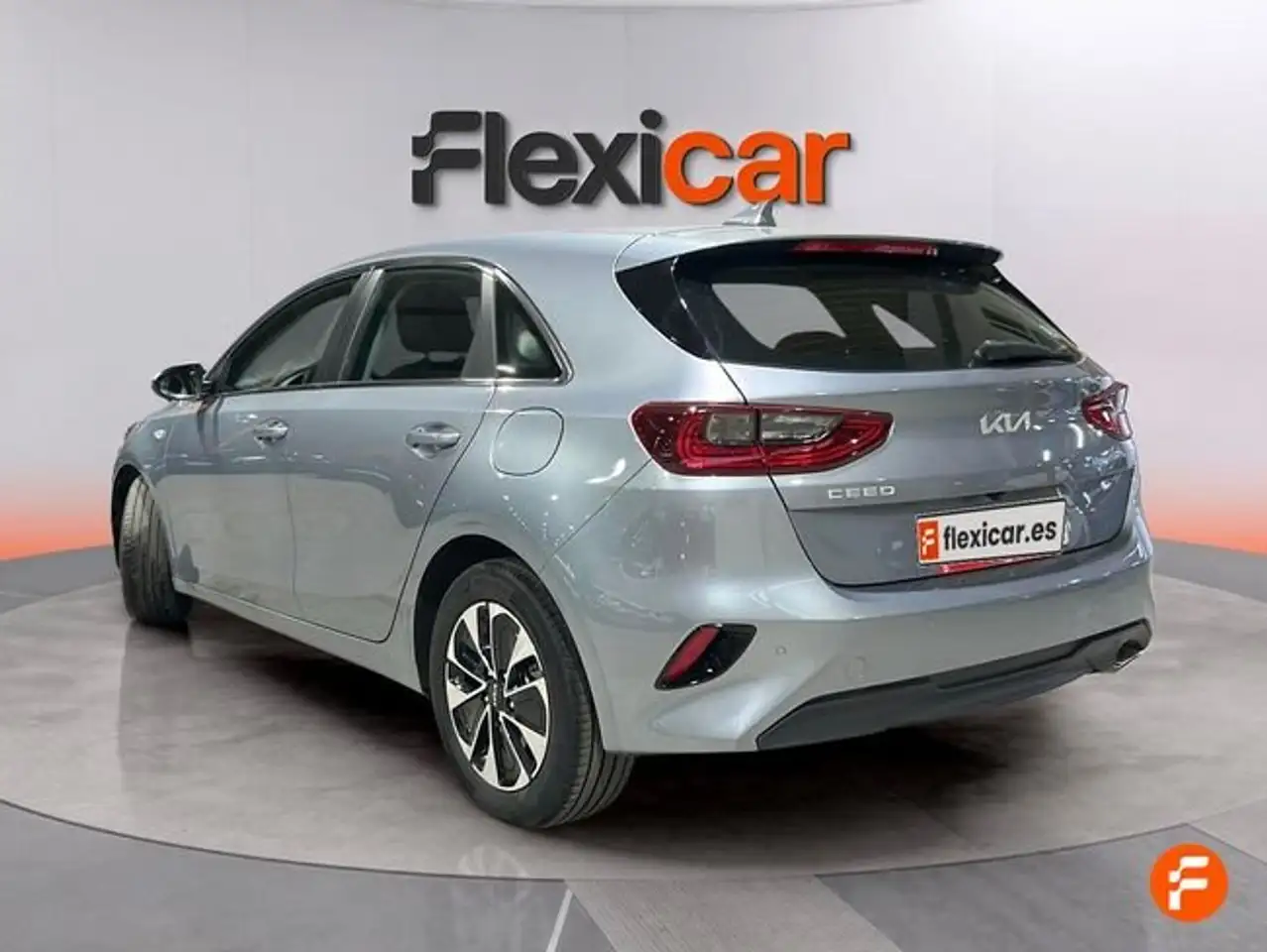 Kia Ceed / cee'd 1.0 T-GDI Concept 100 — Vehicle gallery 5