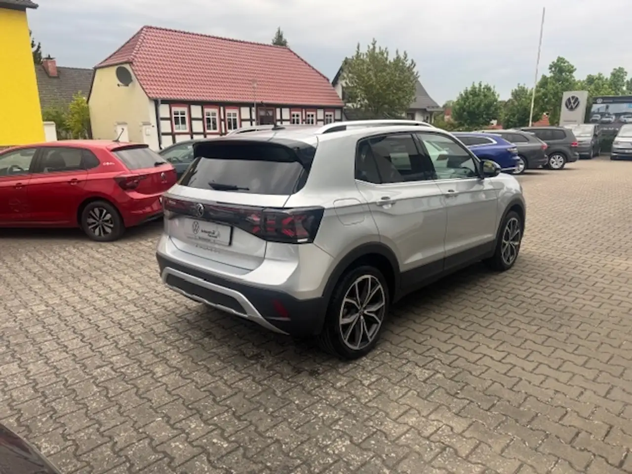 Volkswagen T-Cross 1.0 TSI DSG Style — Vehicle gallery 7