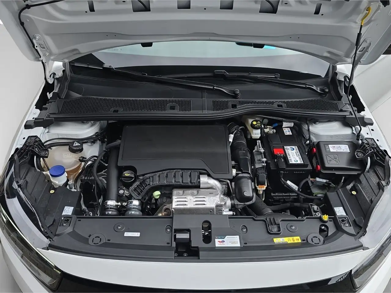 Opel Corsa Facelift GS AT, Navi,LED,Kamera,Alu — Galerie du véhicule 23