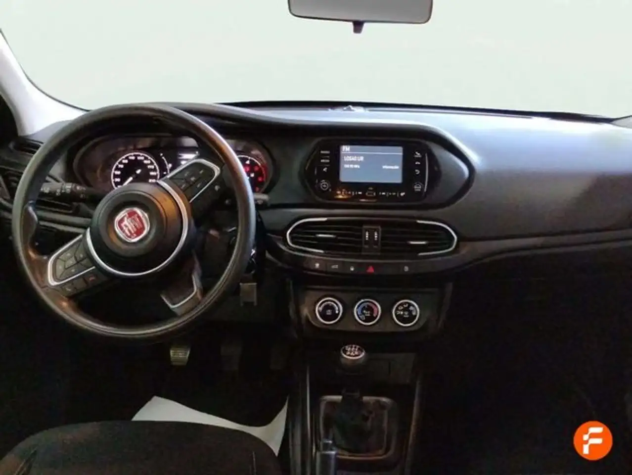 Fiat Tipo Sedán Diésel 1.6 96kW (130CV) manual 6v — Galería del vehículo 7