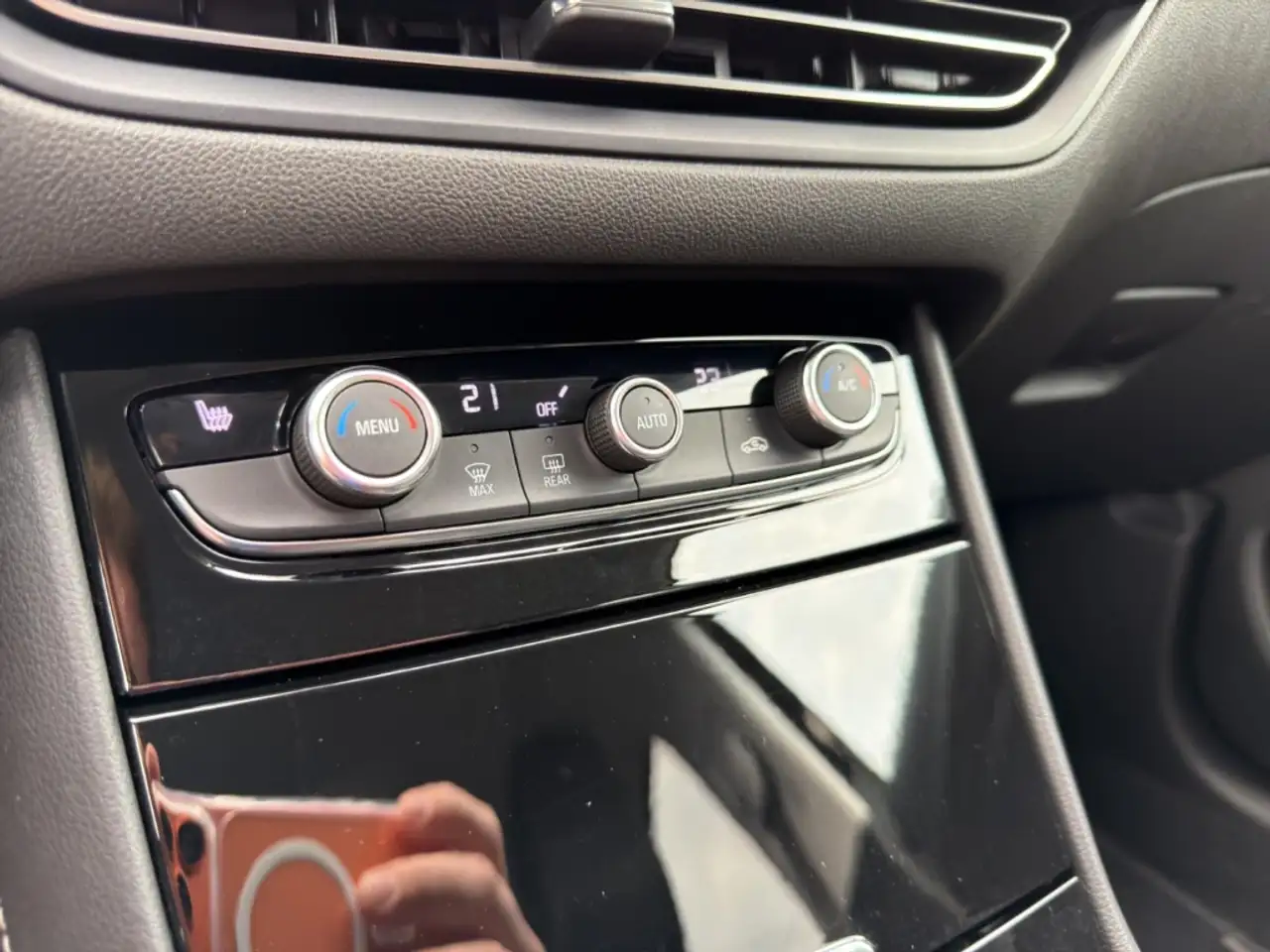 Opel Grandland GS Line 1.2 Turbo Navi Klimaautom 360 Kamera Allwe — معرض صور السيارة 24