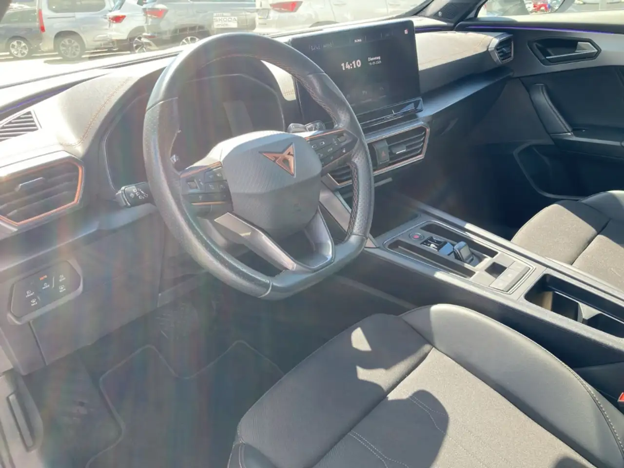 CUPRA Formentor 1.5 TSI DSG MATRIX+BEATS+AHK+KAMERA — Vehicle gallery 10