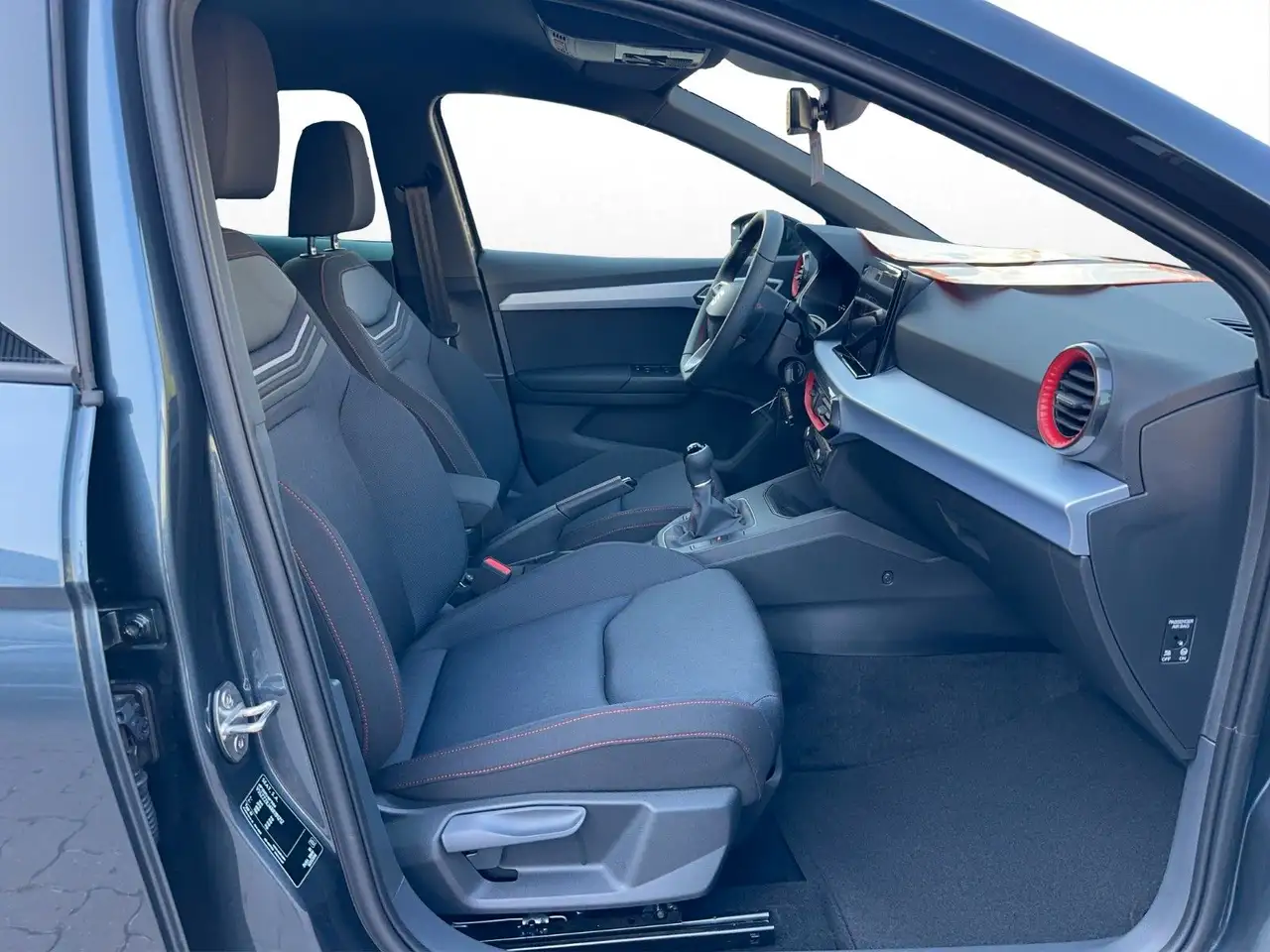 SEAT Ibiza FR 1.0 TSi 85kW (116PS) 6-Gang — Galería del vehículo 16