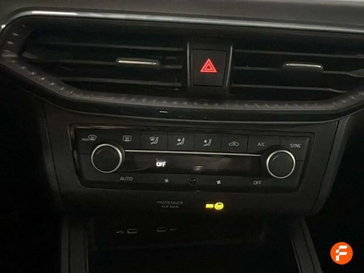 SEAT Ibiza 1.0 TSI S&S Special Edition 115 — Galería del vehículo 20