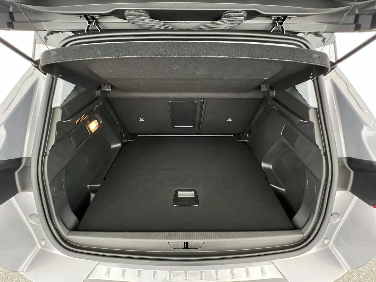 Opel Grandland Enjoy 1.2*NAVI*SHZ*PDC*uvm — Vehicle gallery 18