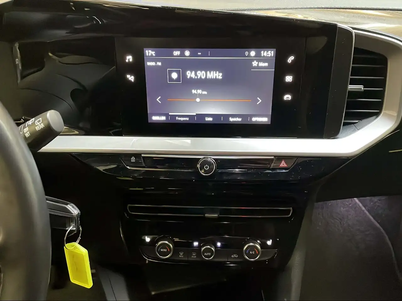 Opel Mokka GS inkl. Allwetter, WInter-Paket, Park & Go — Vehicle gallery 12