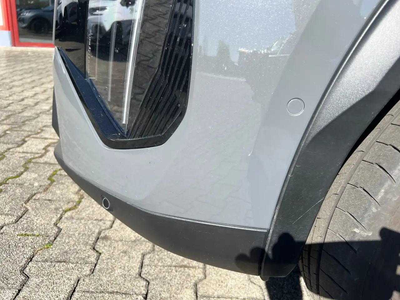Peugeot 2008 1.2 PureTech 130 GT AHK KeyLess LED Navi — Vehicle gallery 17