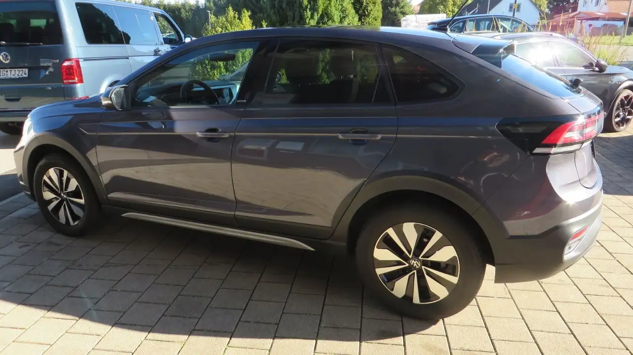 Volkswagen Taigo MOVE AHK Kamera Panorama — Vehicle gallery 9