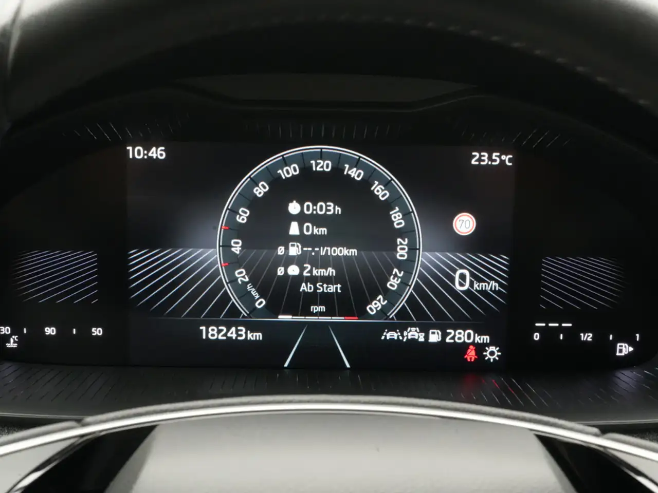 Skoda Kamiq Selection VIRT CARPLAY SHZ LED PORT NAV — Galería del vehículo 6