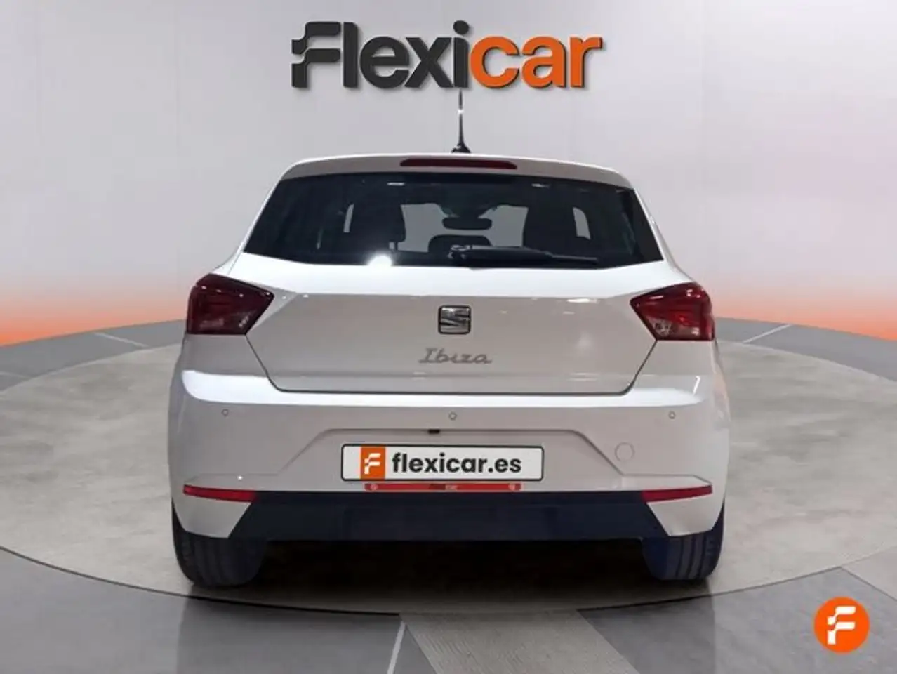 SEAT Ibiza 1.0 TSI S&S Special Edition 115 — معرض صور السيارة 4