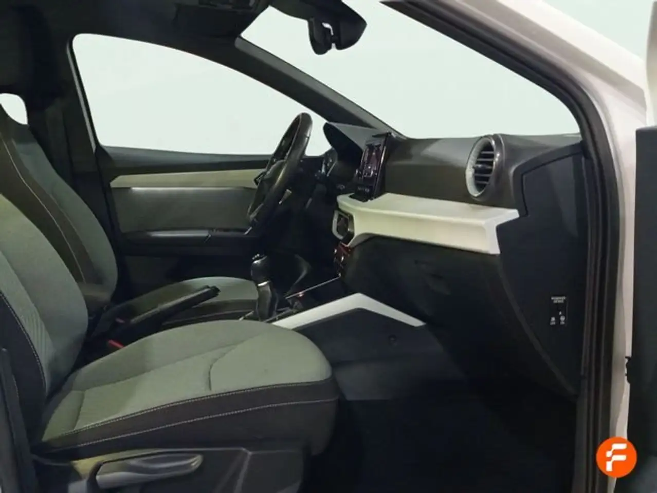 SEAT Ibiza 1.0 TSI S&S Special Edition 115 — معرض صور السيارة 27