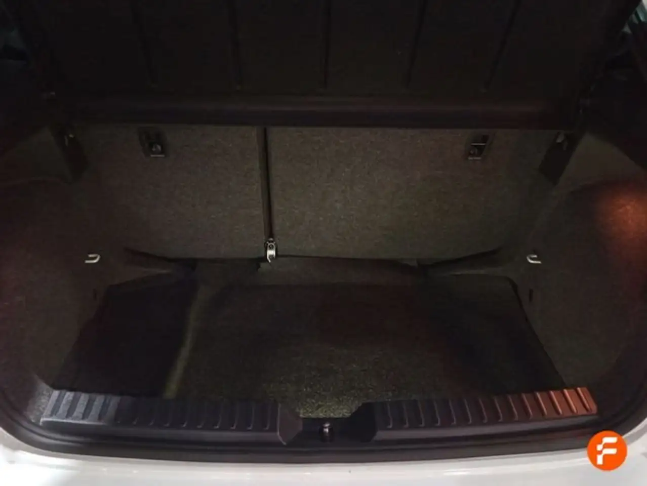 SEAT Ibiza 1.0 TSI S&S Special Edition 115 — معرض صور السيارة 13