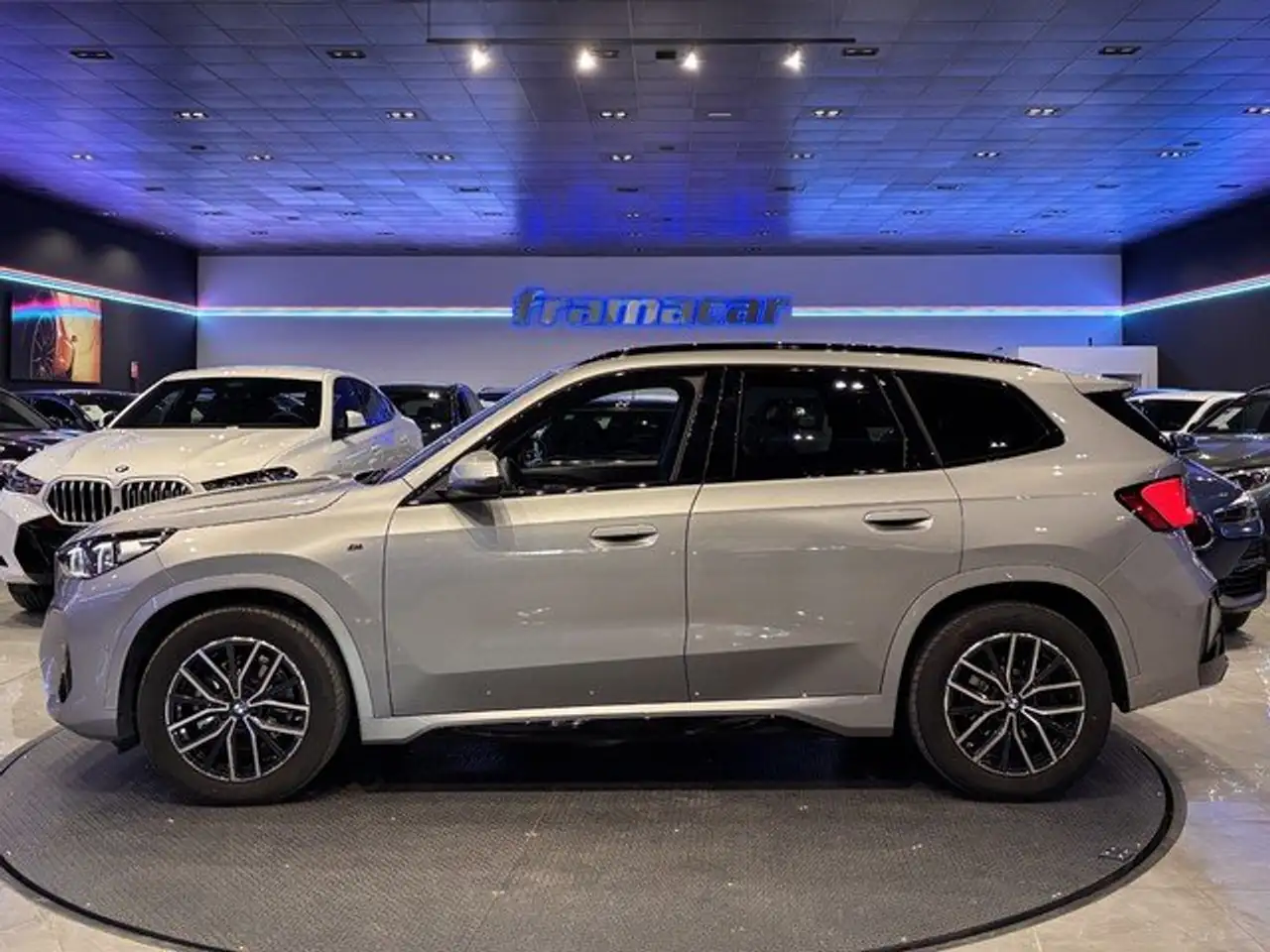 BMW X1 sDrive 20dA — معرض صور السيارة 8