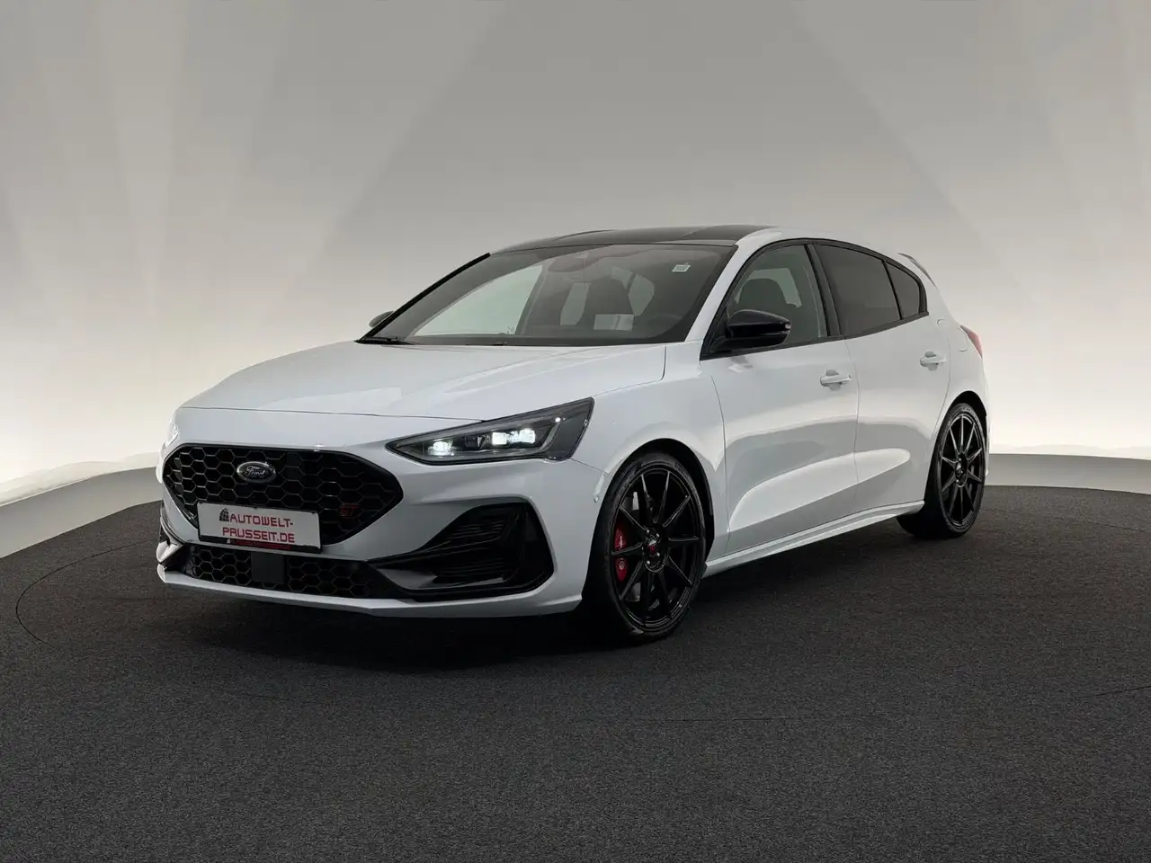 Ford Focus *ST X*LED-TRACK-B&O-ACC-R.KA-BREMBO-RECARO — Vehicle gallery 3