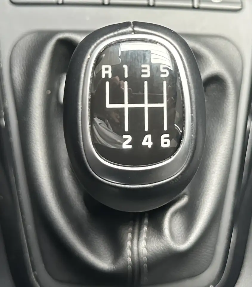 Kia Stonic 1.0 Benzin "Vision" *Navi* *Carplay* *SHZ/LHZ* — معرض صور السيارة 16