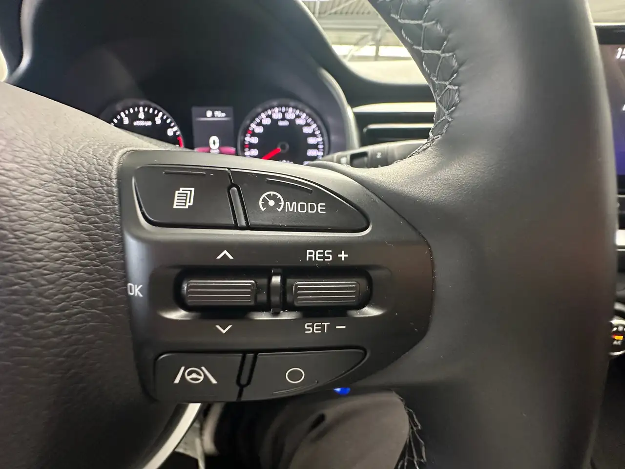 Kia Stonic 1.0 Benzin "Vision" *Navi* *Carplay* *SHZ/LHZ* — معرض صور السيارة 18
