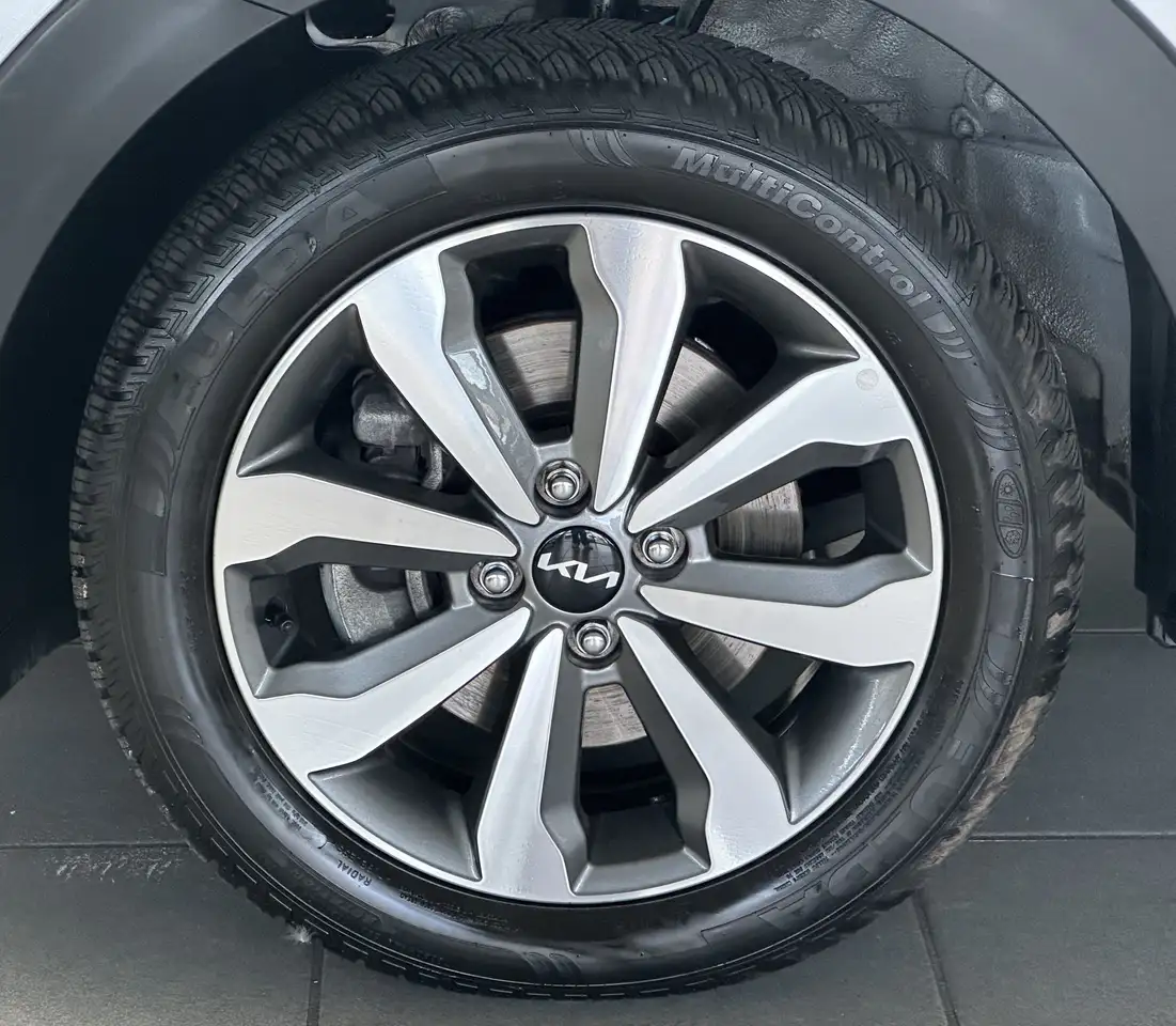 Kia Stonic 1.0 Benzin "Vision" *Navi* *Carplay* *SHZ/LHZ* — معرض صور السيارة 20