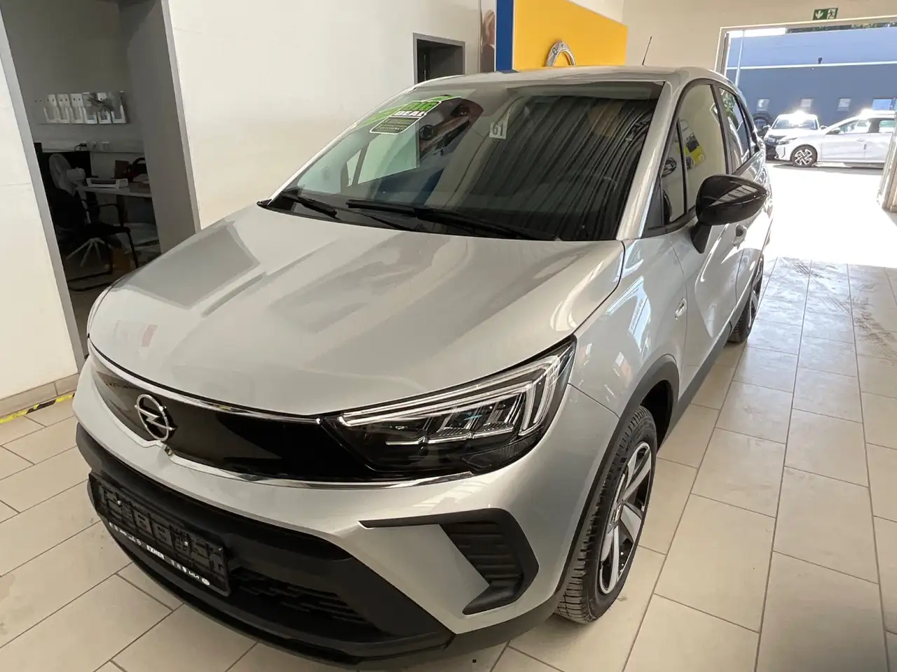 Opel Crossland 1.2 Turbo ENJOY LED+Klima+DAB+Navi — Vehicle gallery 2