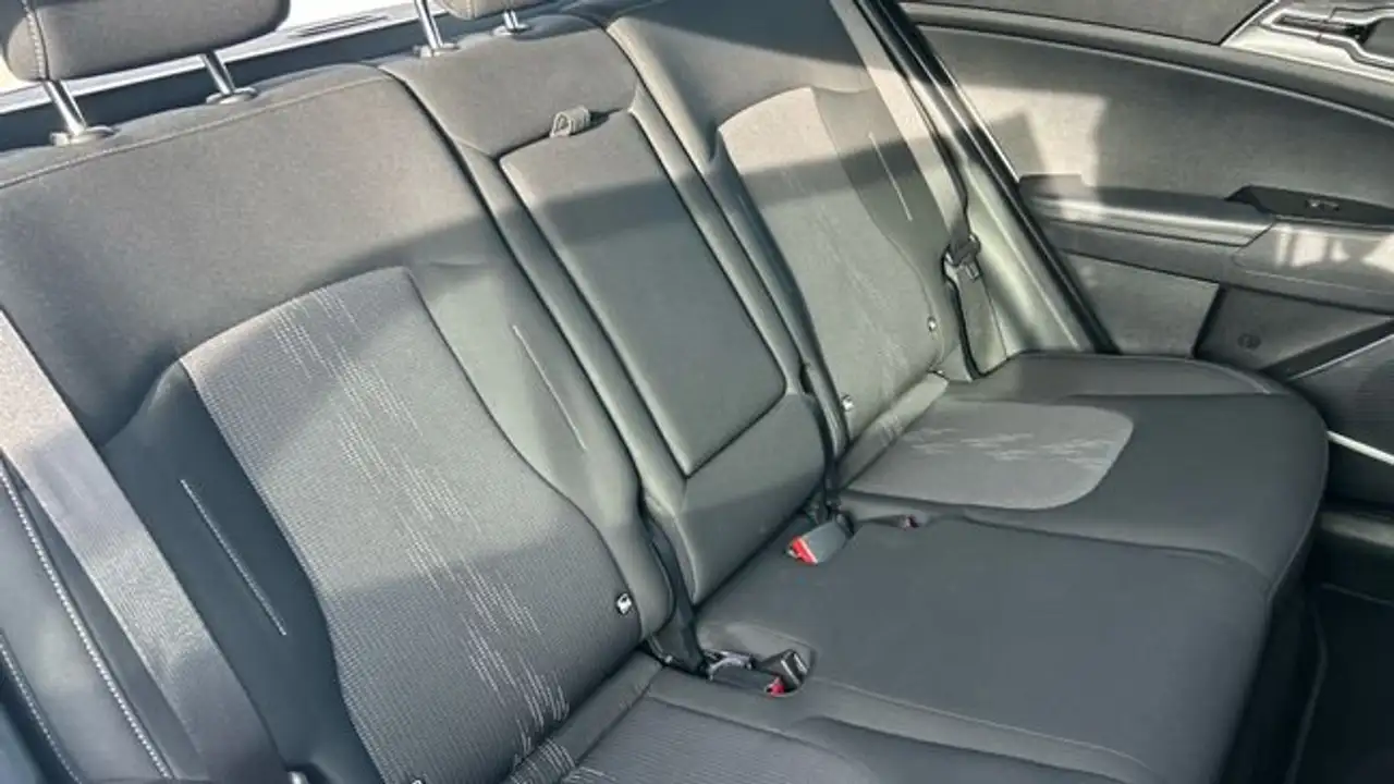 Kia Sportage 1.6 T-GDi MHEV Drive 150 — Vehicle gallery 6