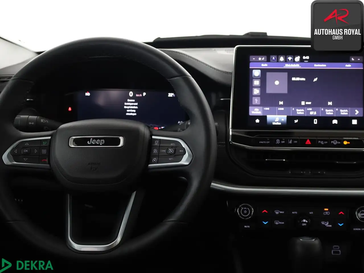 Jeep Compass 1.5 GSE e-Hybrid ALTITUDE 360°,ACC,1.HD — Galerie du véhicule 16