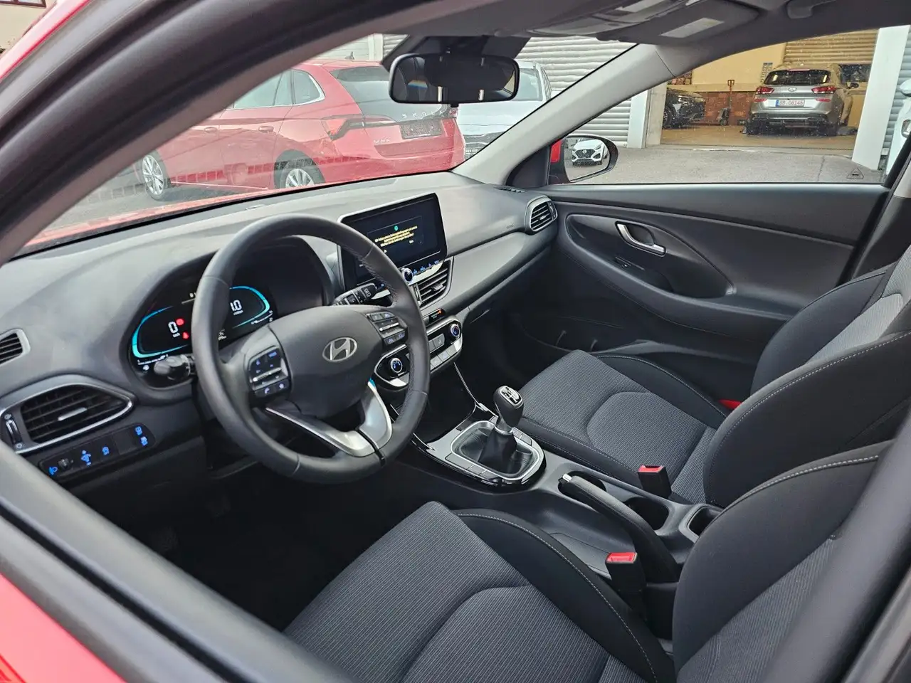 Hyundai i30 1.0 T-GDI Family — Vehicle gallery 12