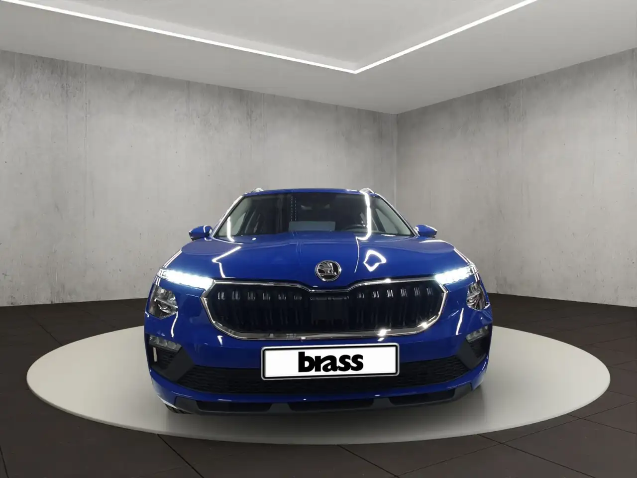 Skoda Kamiq Essence — Vehicle gallery 8