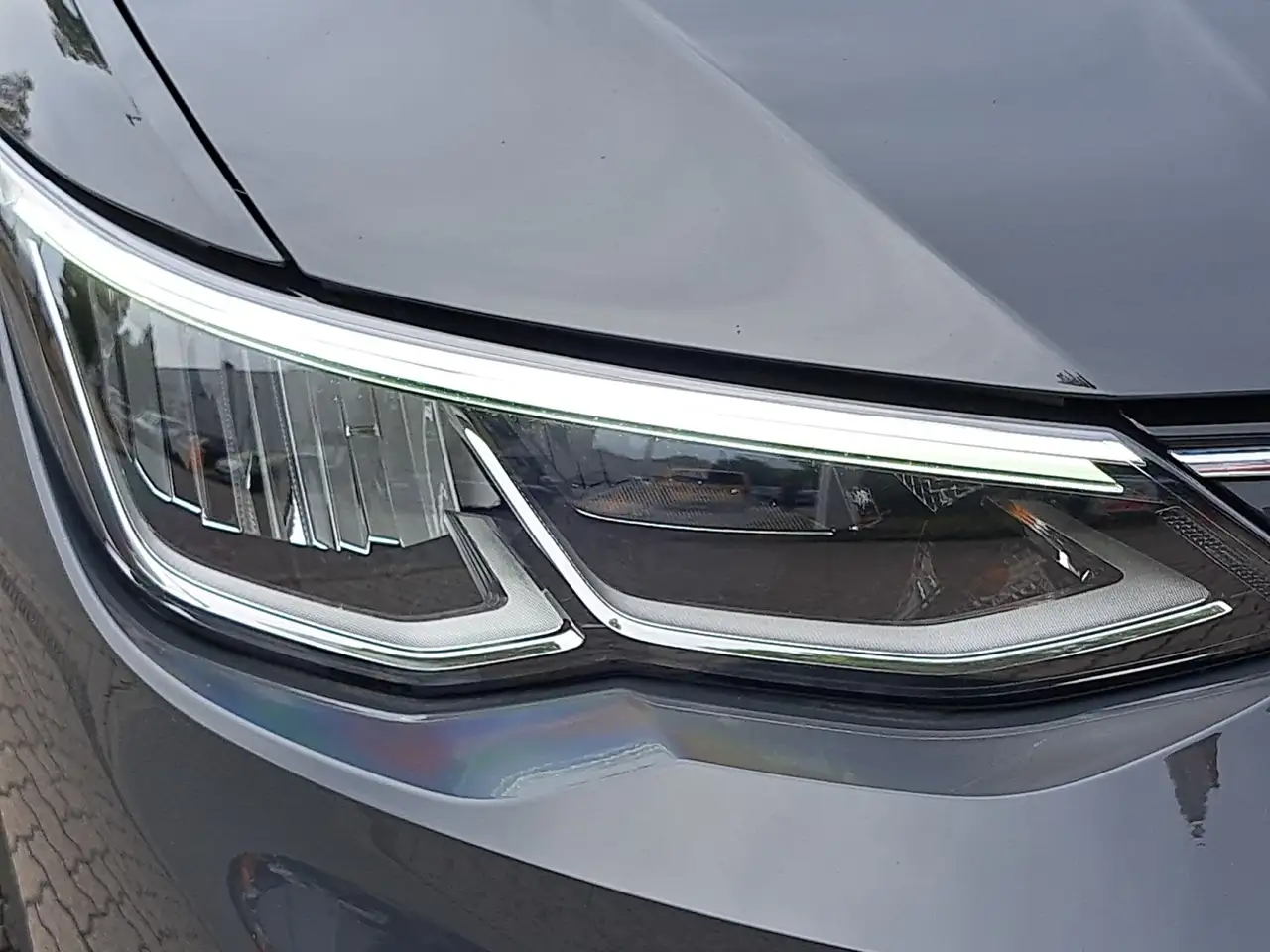 Volkswagen Golf VIII Move 1.0 eTSI DSG 3,99% APP GJ-REIF PDC LED — معرض صور السيارة 6