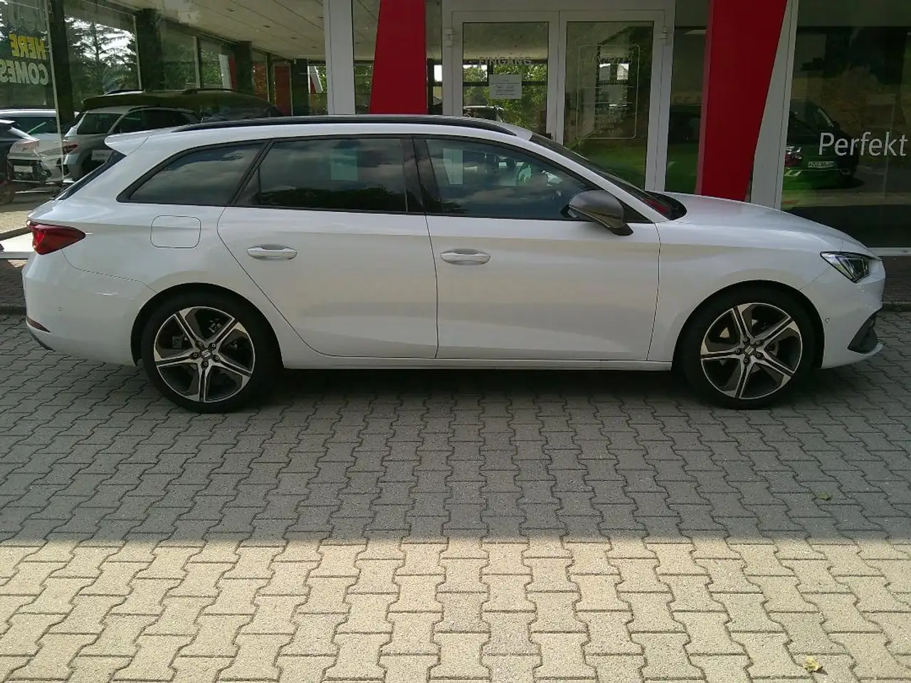 SEAT Leon FR — معرض صور السيارة 5
