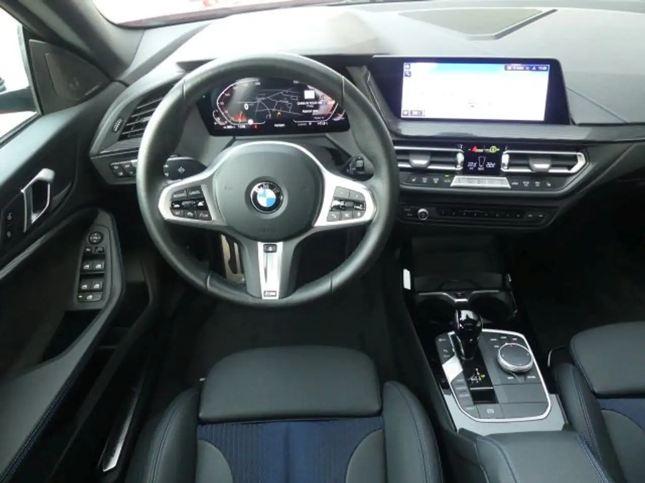 BMW 218 i M Sportpak Pano°ACC°Harm.Kard. — Galerie du véhicule 14
