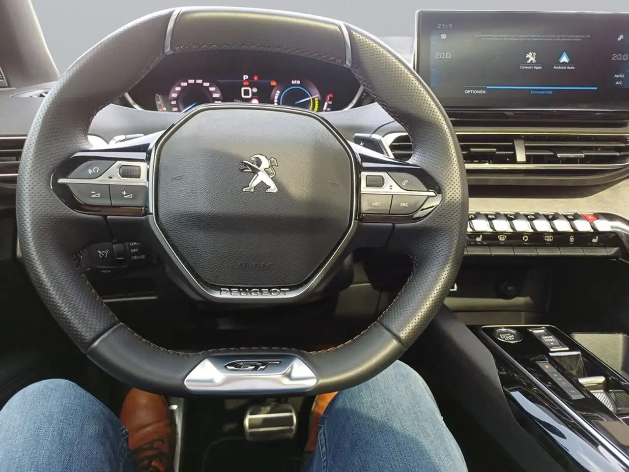 Peugeot 3008 Hybrid GT 136 PANO NAVI SHZ PDC — Galería del vehículo 13