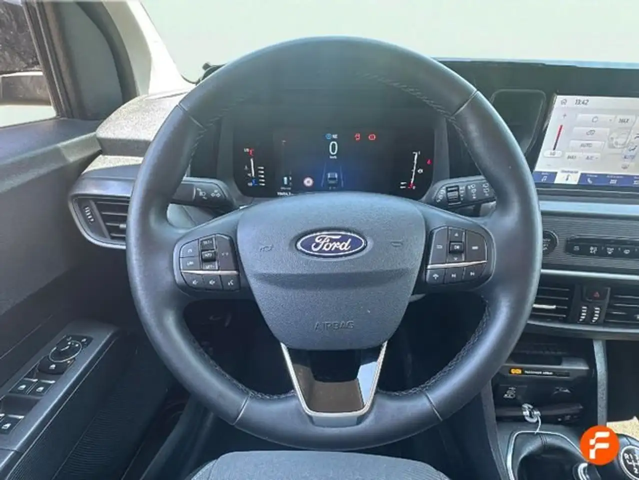 Ford Tourneo Courier 1.0 Ecoboost Active — Galería del vehículo 9