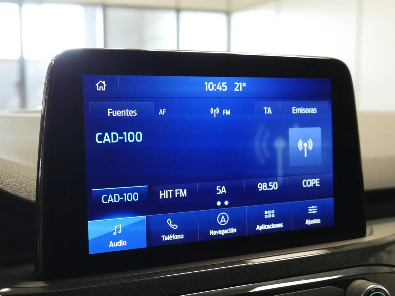 Ford Kuga ST-Line X 2.5 Duratec PHEV 165kW Auto — Galerie du véhicule 10