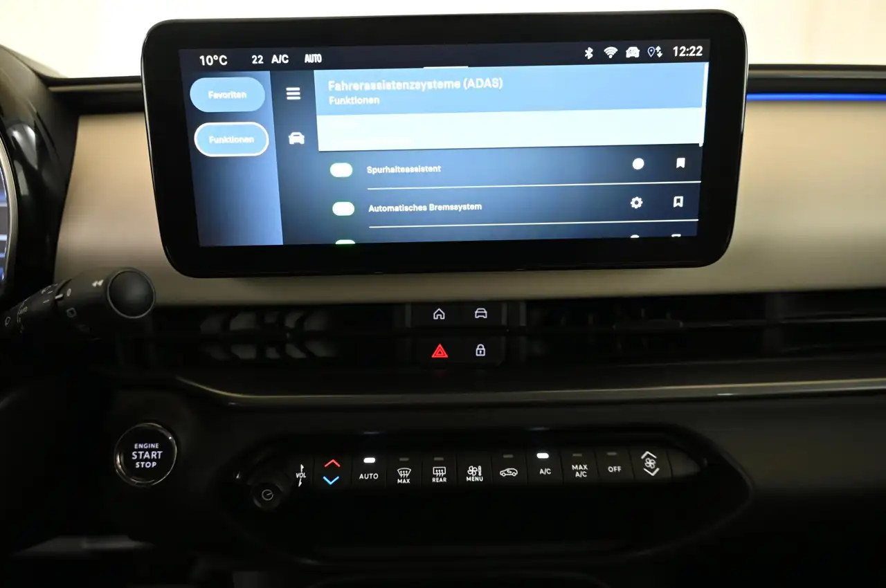 Fiat 600 1.2 Hybrid 136 DCT6 La Prima LED/NAVI/SHZ/18 — Galería del vehículo 17