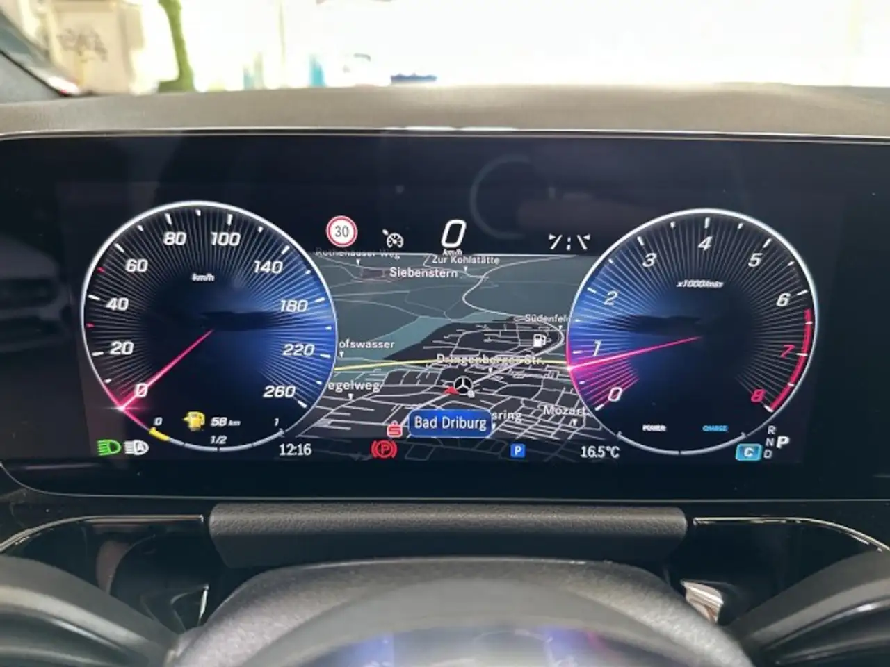 Mercedes-Benz B 180 +Progressive+MULTIBEAM+2xMemory+AHK++Winter-P.+Ver — معرض صور السيارة 17