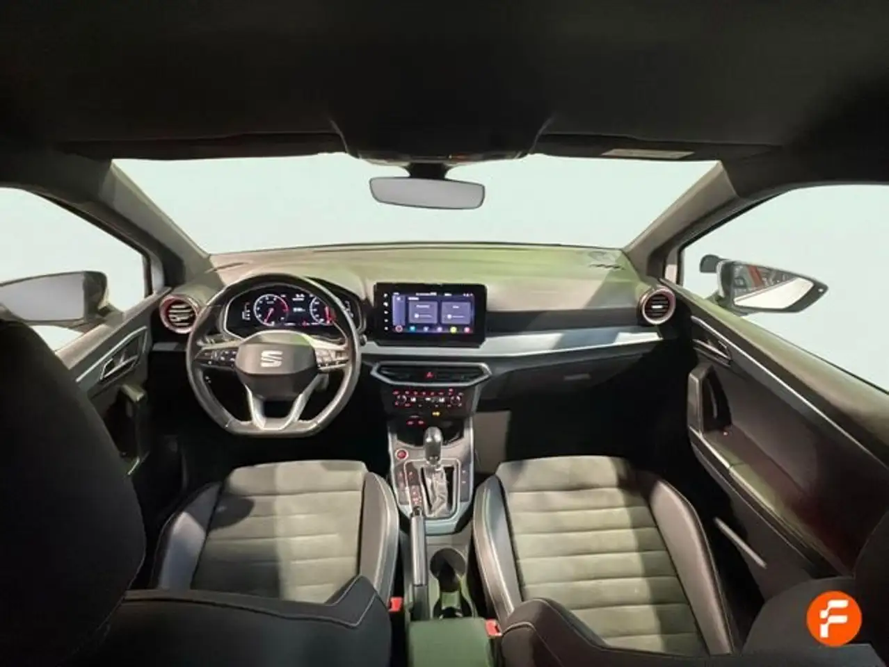 SEAT Arona 1.5 EcoTSI S&S Special Edition DSG7 150 — معرض صور السيارة 13