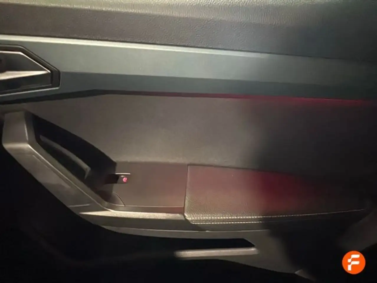 SEAT Arona 1.5 EcoTSI S&S Special Edition DSG7 150 — معرض صور السيارة 26