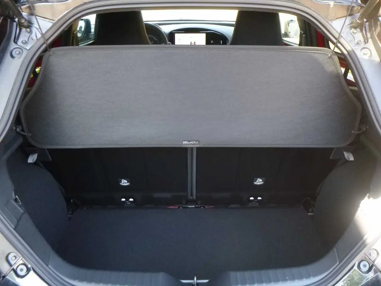 Toyota Aygo X Pulse Edition - LED, Navi, SZ, PDC, Alu 18' — Vehicle gallery 19