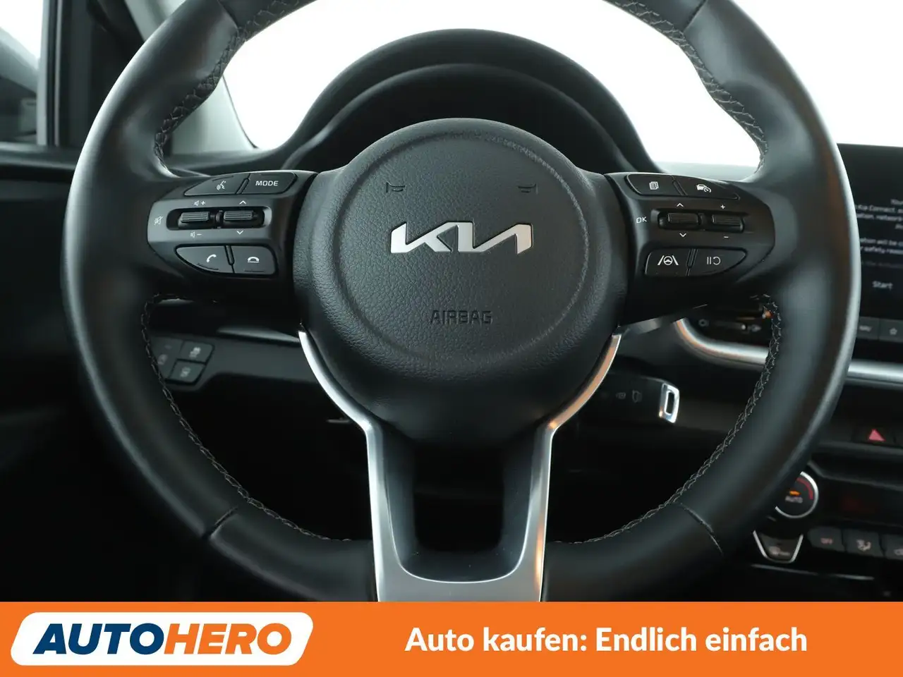 Kia Stonic 1.0 TGDI Vision *NAVI*VC*ACC*CAM*PDC*SHZ*ALU* — Galería del vehículo 19
