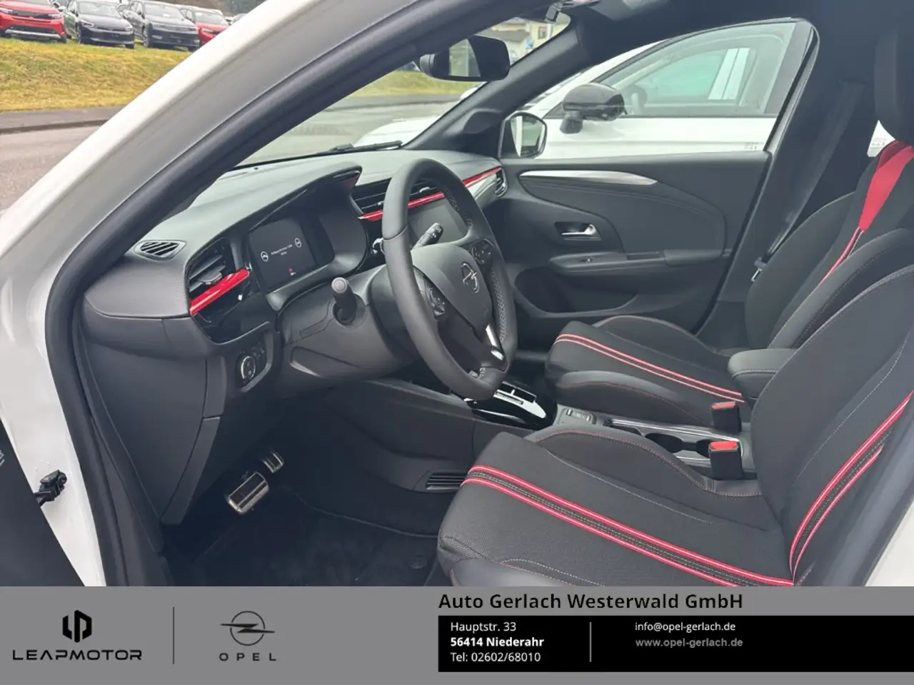 Opel Corsa F e GS LED Apple CarPlay Android Auto Klimaautom M — معرض صور السيارة 5