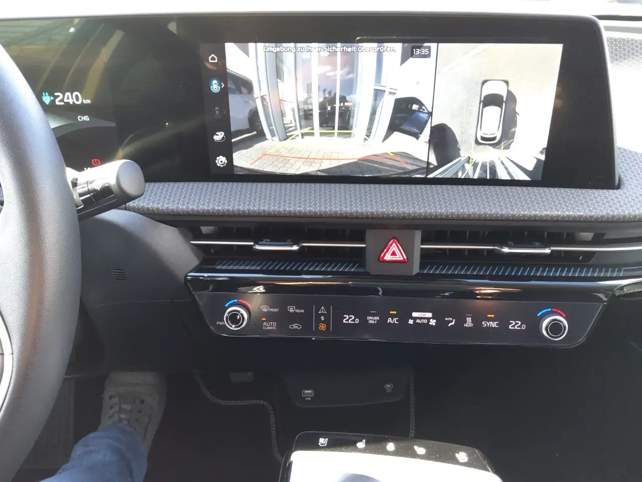 Kia EV6 58,3 RWD WP AIR COM ASS SND — Vehicle gallery 12