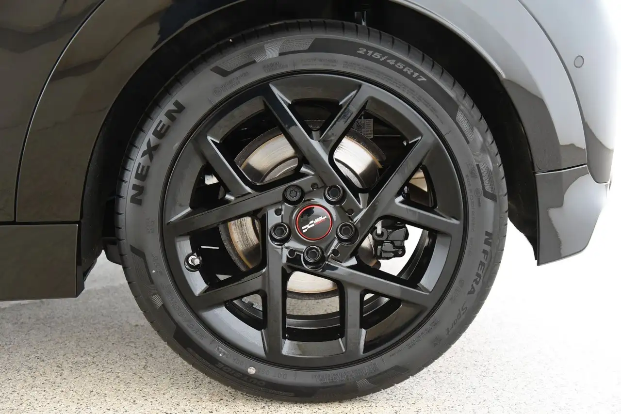 MINI Cooper C John Cooper Works Trim DriveAss Kamera — معرض صور السيارة 20