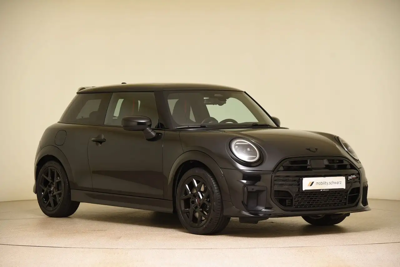 MINI Cooper C John Cooper Works Trim DriveAss Kamera — معرض صور السيارة 4