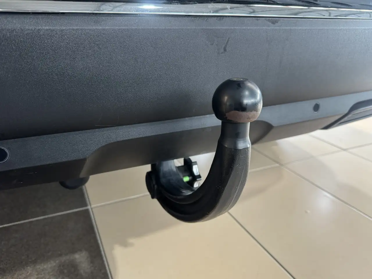 Peugeot 5008 Allure Leder 7-Sitzer R.Cam ACC SHZ Bi-LED — Galería del vehículo 8