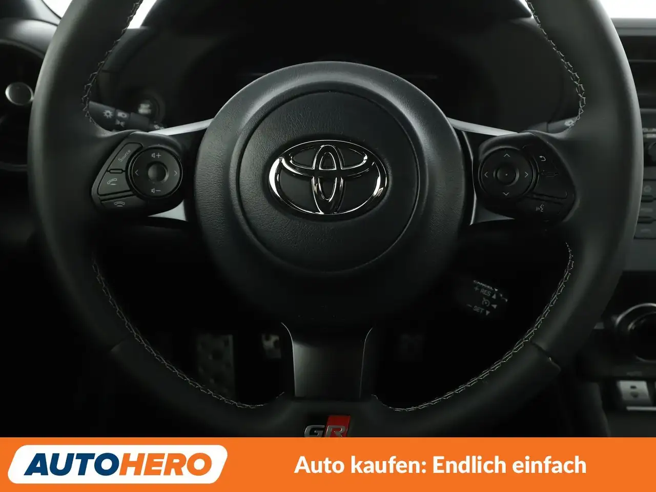 Toyota GR86 2.4 *MATRIX*TEMPO*CAM*SHZ*ALU*KLIMA* — Galería del vehículo 19