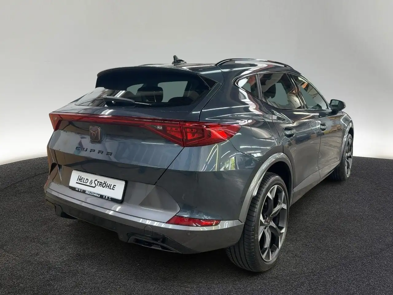 CUPRA Formentor 1.5TSI DSG LED 19 ACC AHK NAVI KAM SHZ — Galerie du véhicule 3