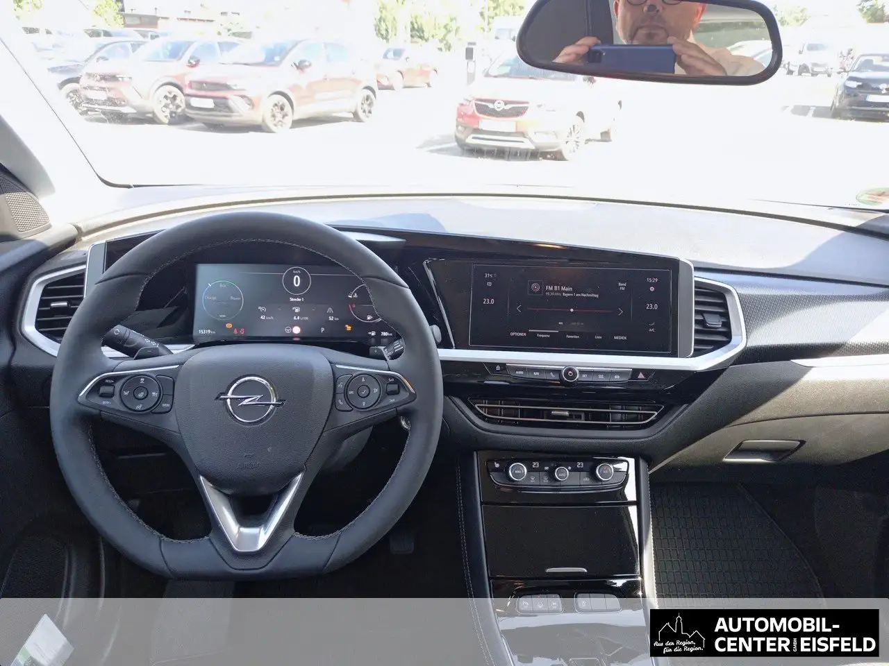 Opel Grandland Grandland 1.2 DI Hybrid 48 V Automatik GS — معرض صور السيارة 8