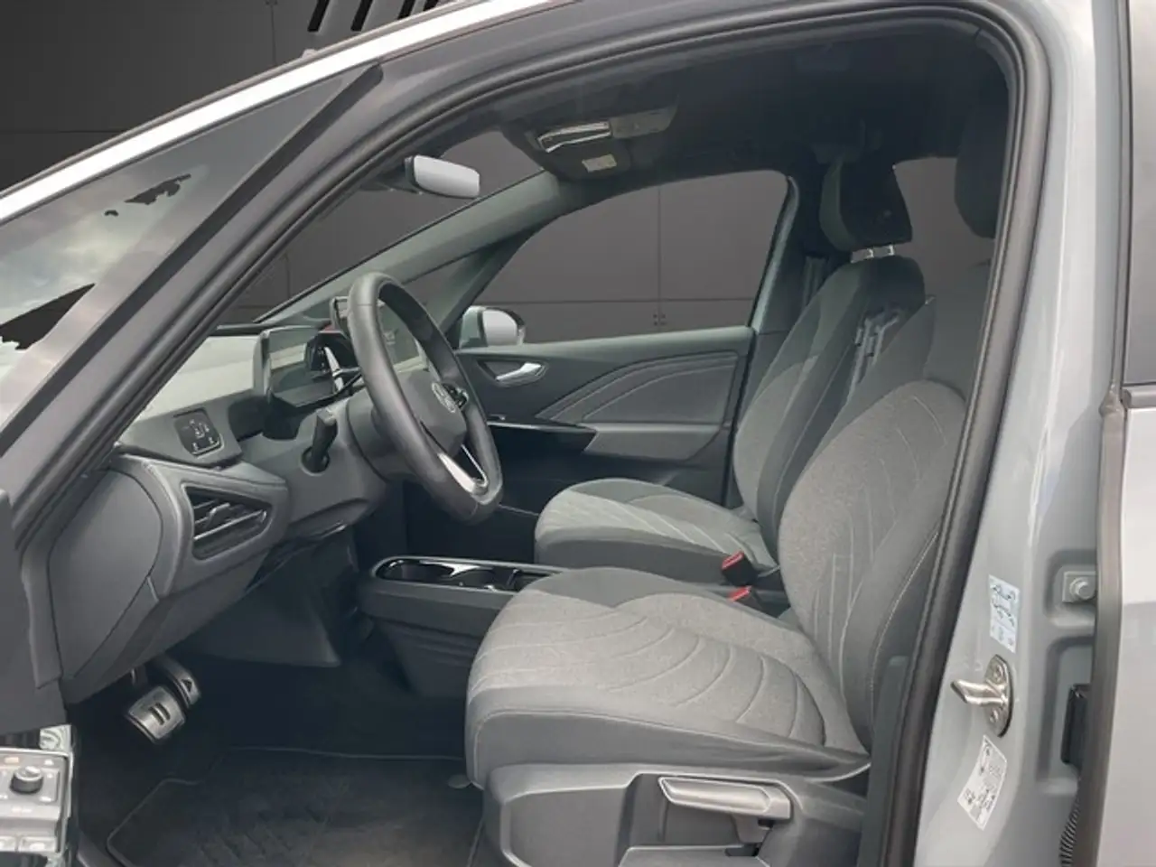 Volkswagen ID.3 Pro 150 kW *SOH94,1%+LED+SHA+PDC+ — معرض صور السيارة 9