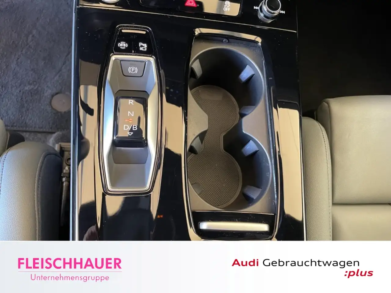 Audi Q6 e-tron quattro MATRRIX+Navi+APP+WPUMPE+VIRT — Galerie du véhicule 16
