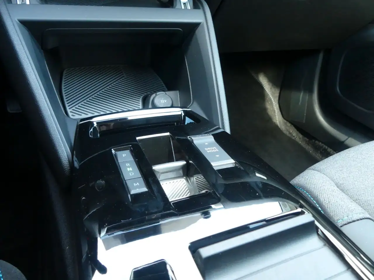 Citroen C4 Max Automatik *Kältepaket* WENIG KM***** — معرض صور السيارة 14