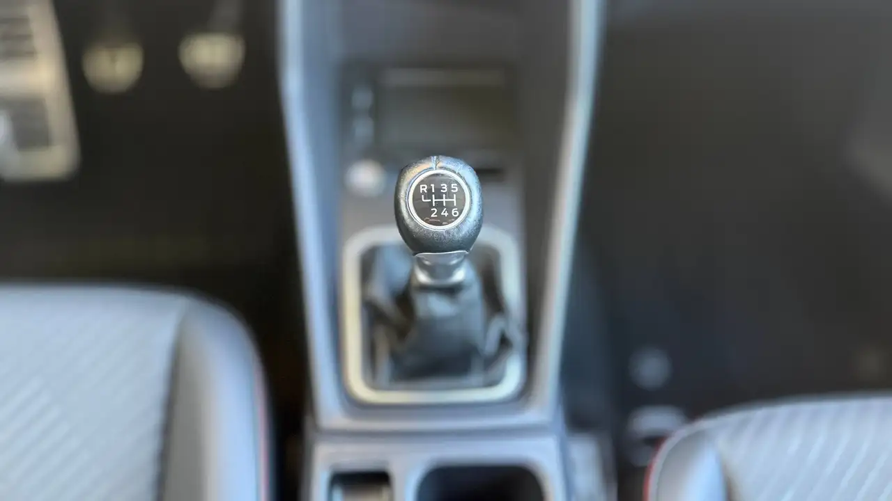 Ford Tourneo Connect 1.5 Sport mit Freisprecheinrichtung via Bluetooth über SYNC 4, Sitz- Lenkrad- und Frontscheibenheizung, 18" Aluräder, uvm — Vehicle gallery 13